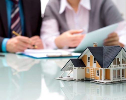 5cf585b86e00f59e3c407a5f_investissement-immobilier-e1517616385755-1024x684